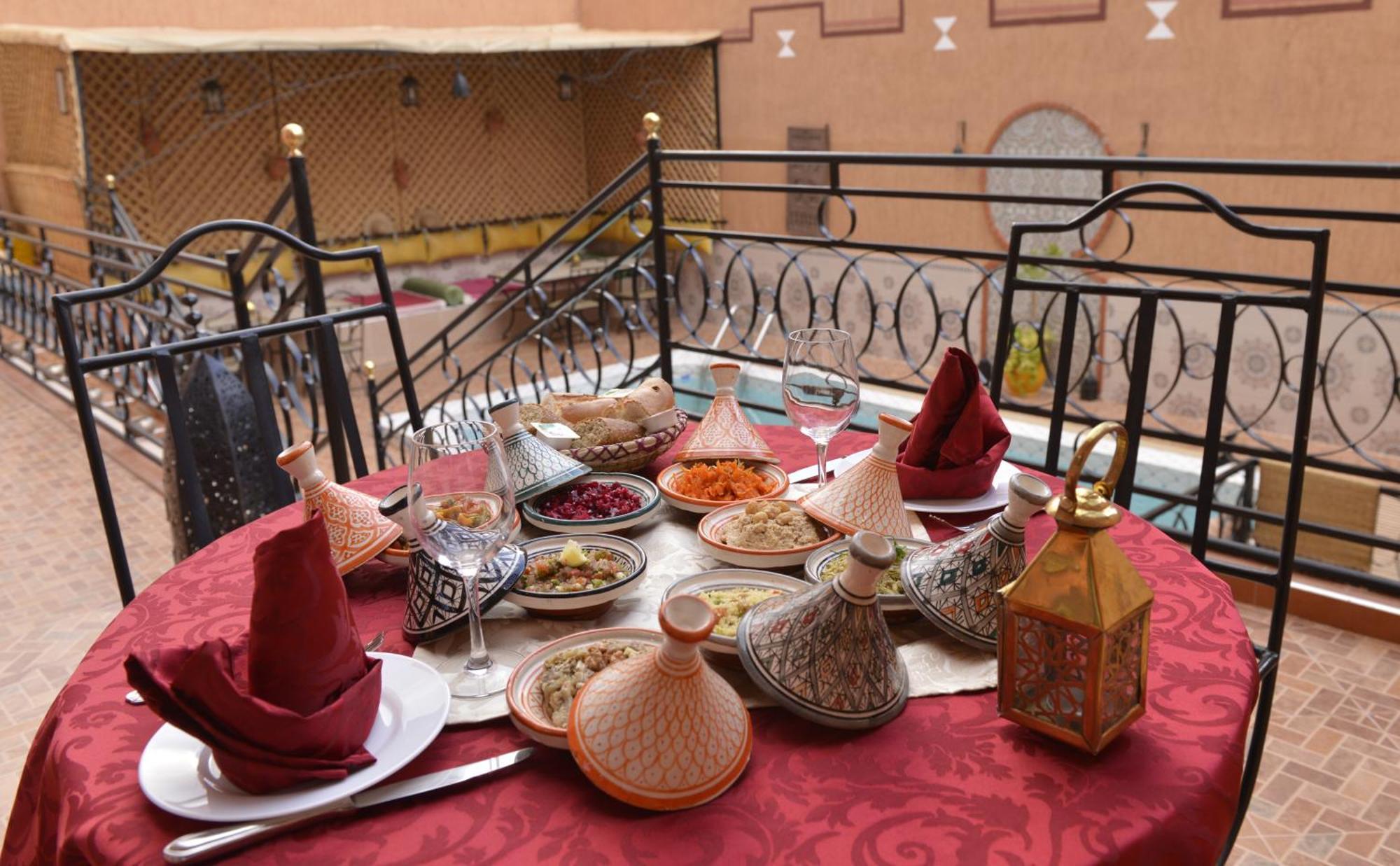 Riad Parfums De Ouarzazate Extérieur photo